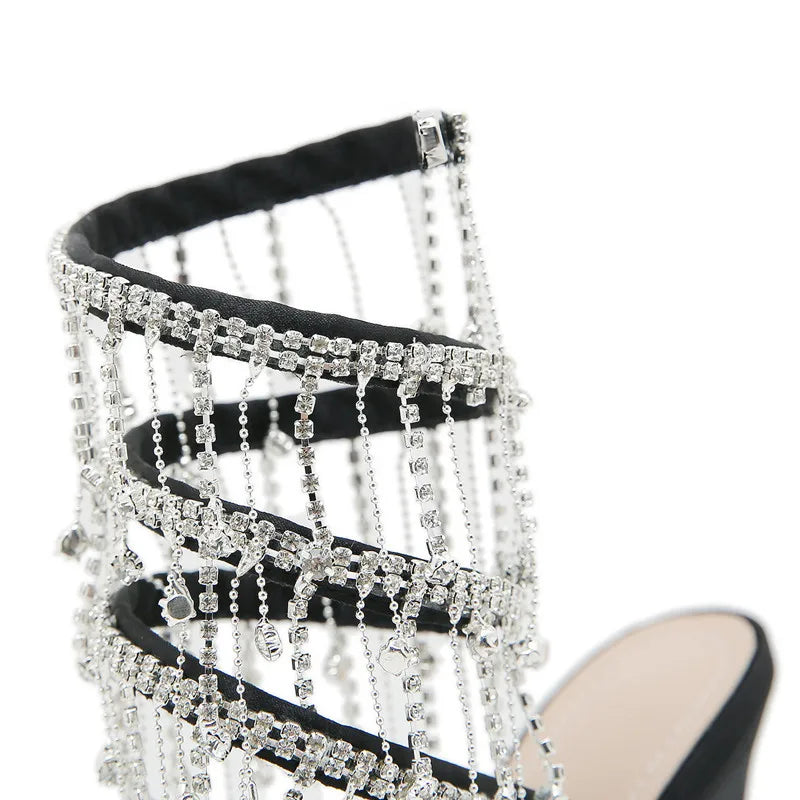{{ product.title }} - {{ product.type }} - {{ shop.name }} {{ product.title }} - {{ variant.title }} - {{ shop.name }} {{ product.title }} - Size {{ variant.option1 }} - {{ shop.name }}