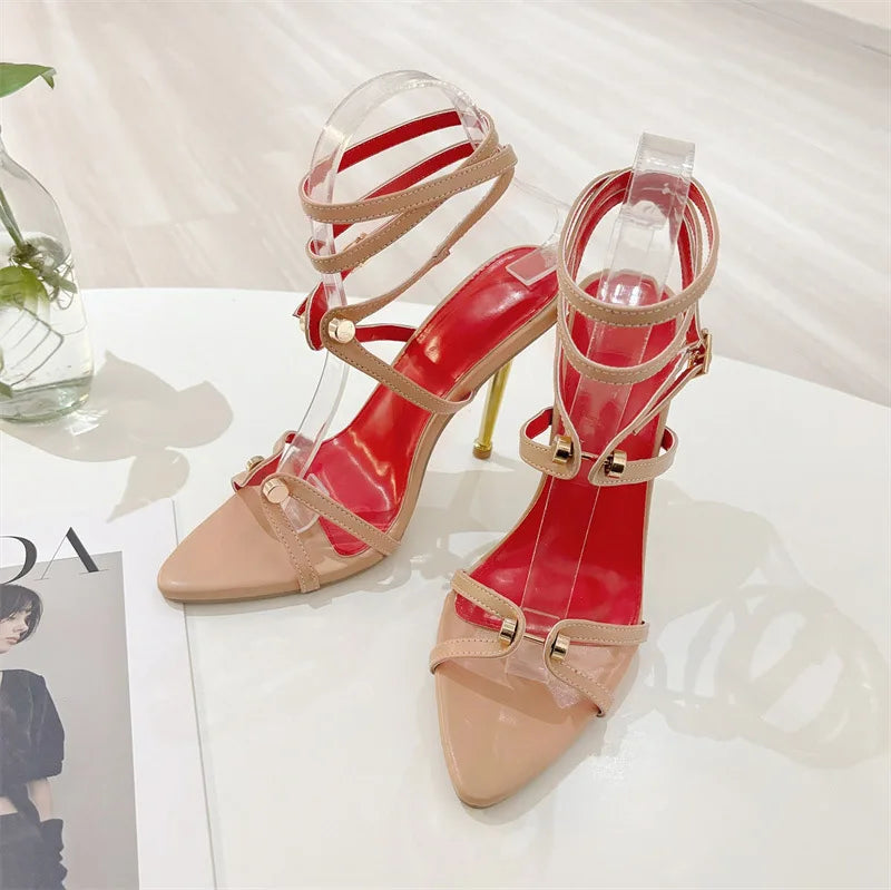 {{ product.title }} - {{ product.type }} - {{ shop.name }} {{ product.title }} - {{ variant.title }} - {{ shop.name }} {{ product.title }} - Size {{ variant.option1 }} - {{ shop.name }}