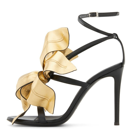 {{ product.title }} - {{ product.type }} - {{ shop.name }} {{ product.title }} - {{ variant.title }} - {{ shop.name }} {{ product.title }} - Size {{ variant.option1 }} - {{ shop.name }}