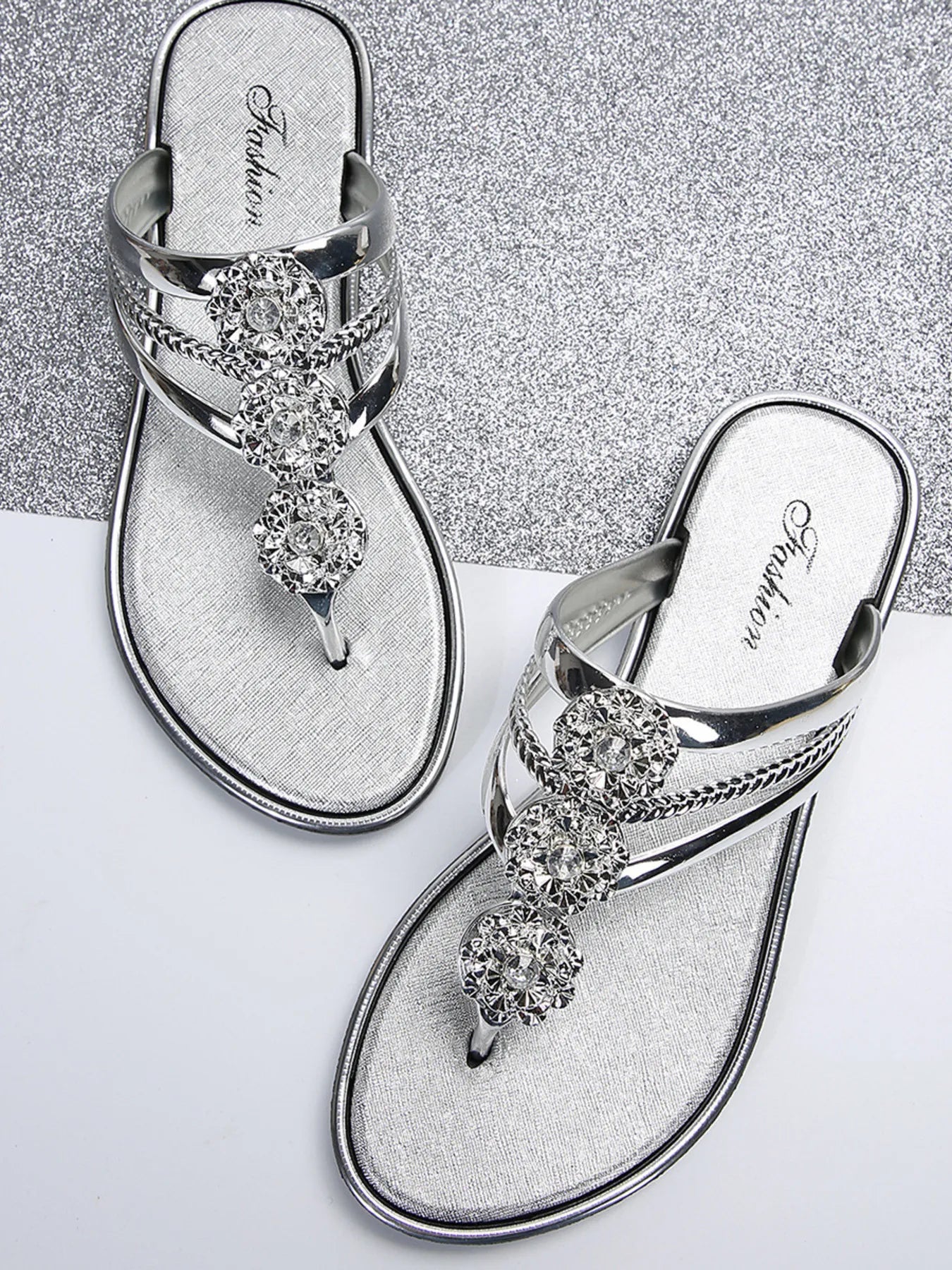 {{ product.title }} - {{ product.type }} - {{ shop.name }} {{ product.title }} - {{ variant.title }} - {{ shop.name }} {{ product.title }} - Size {{ variant.option1 }} - {{ shop.name }}