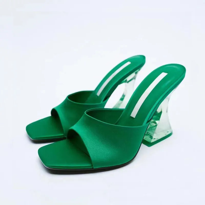 {{ product.title }} - {{ product.type }} - {{ shop.name }} {{ product.title }} - {{ variant.title }} - {{ shop.name }} {{ product.title }} - Size {{ variant.option1 }} - {{ shop.name }}