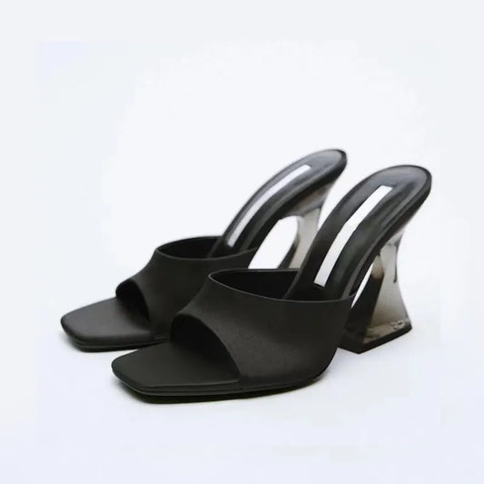 {{ product.title }} - {{ product.type }} - {{ shop.name }} {{ product.title }} - {{ variant.title }} - {{ shop.name }} {{ product.title }} - Size {{ variant.option1 }} - {{ shop.name }}