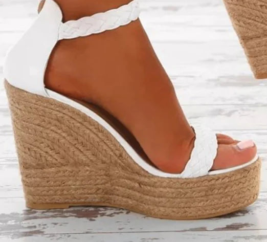 {{ product.title }} - {{ product.type }} - {{ shop.name }} {{ product.title }} - {{ variant.title }} - {{ shop.name }} {{ product.title }} - Size {{ variant.option1 }} - {{ shop.name }}