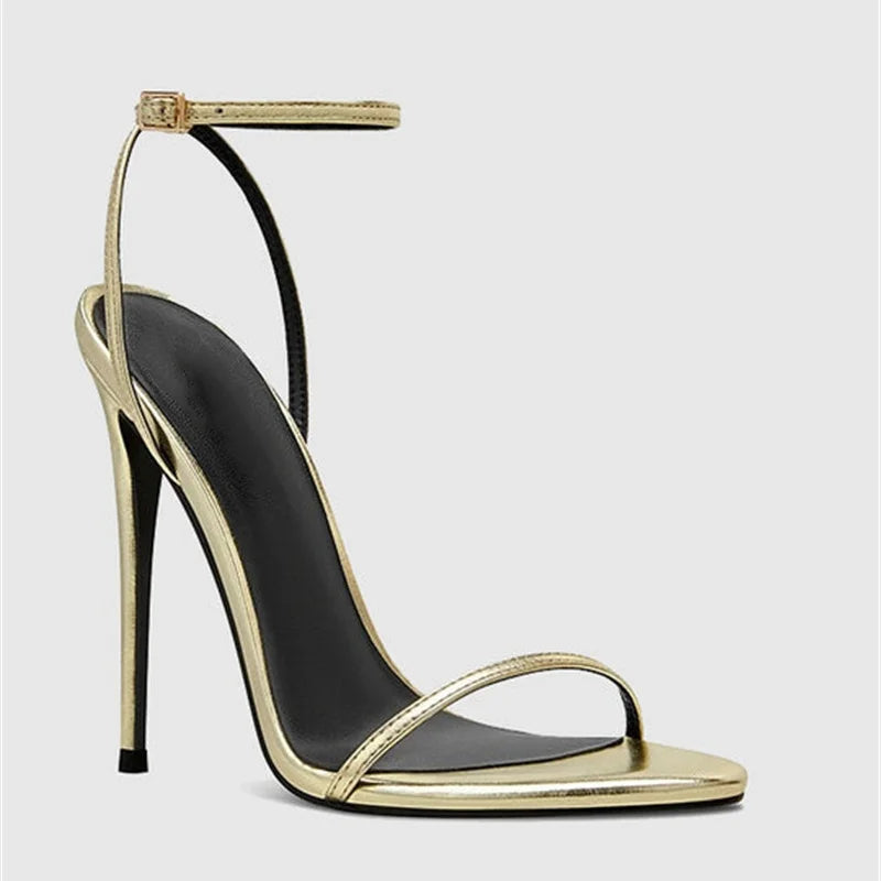 {{ product.title }} - {{ product.type }} - {{ shop.name }} {{ product.title }} - {{ variant.title }} - {{ shop.name }} {{ product.title }} - Size {{ variant.option1 }} - {{ shop.name }}