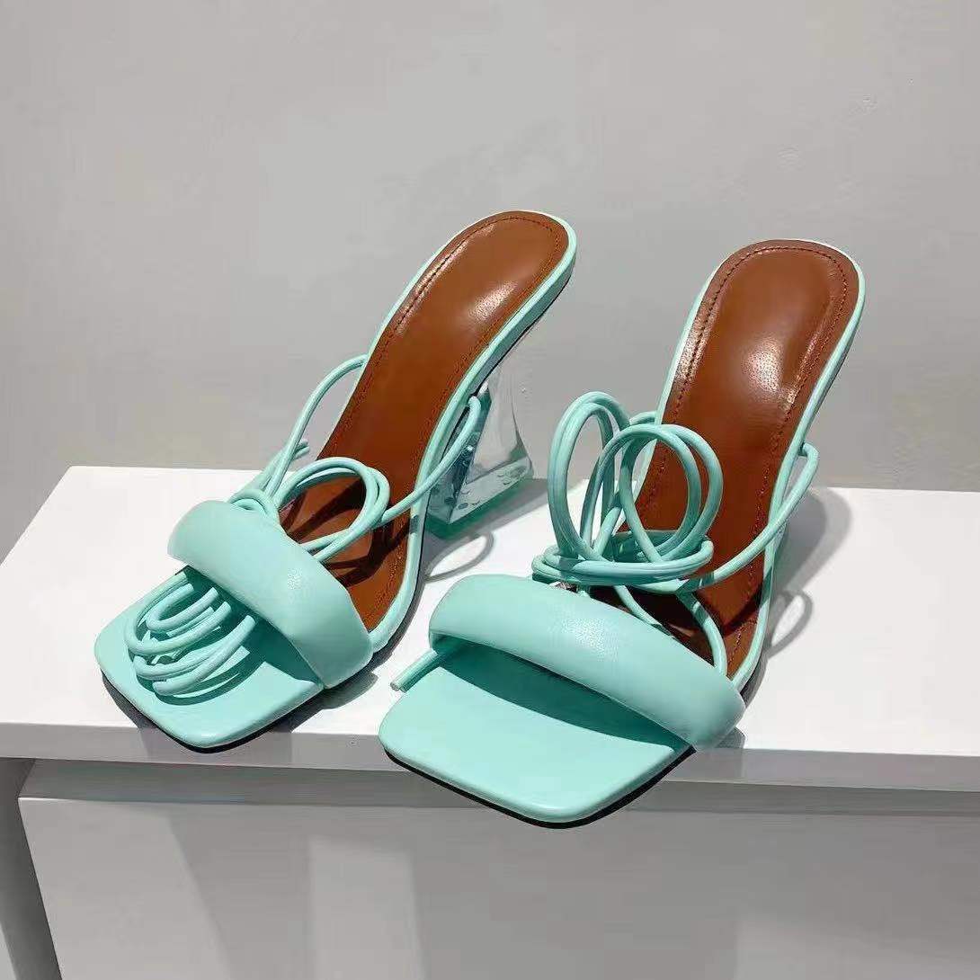 {{ product.title }} - {{ product.type }} - {{ shop.name }} {{ product.title }} - {{ variant.title }} - {{ shop.name }} {{ product.title }} - Size {{ variant.option1 }} - {{ shop.name }}